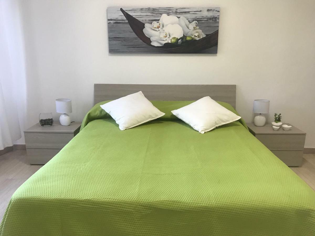 Baia Taormina Apartment Джардини-Наксос Экстерьер фото